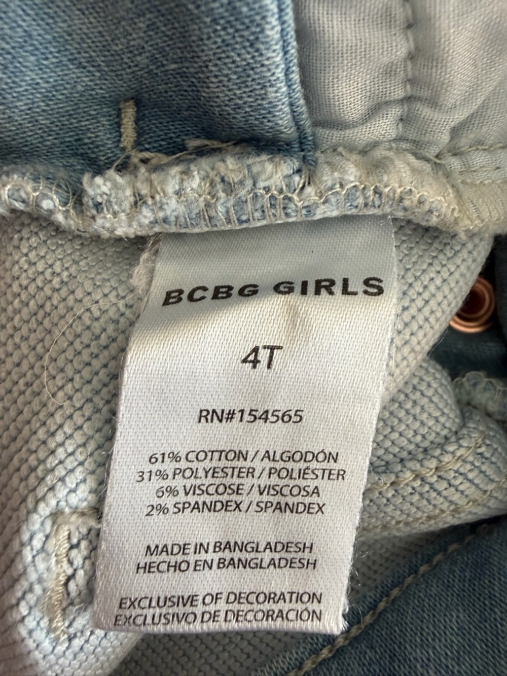BCBGirls Light Wash Denim Short Overalls with Pink and Blue Straps Size 4T - Picture 7 of 7